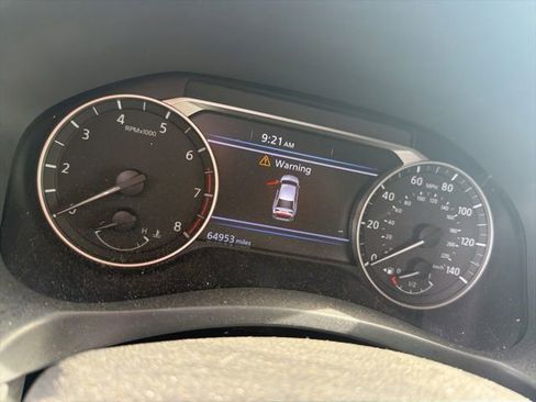 Used 2021 Nissan Altima 2.5 SR FWD image 2