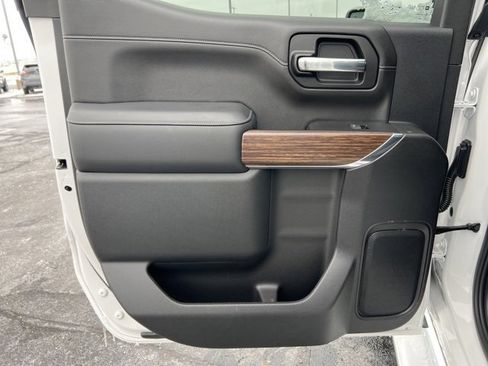 Used 2021 Chevrolet Silverado 1500 High Country w/ Safety Package II image 29