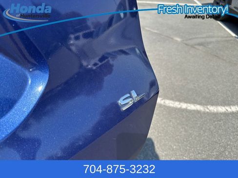 Used 2017 Nissan Rogue SL w/ SL Premium Package image 10