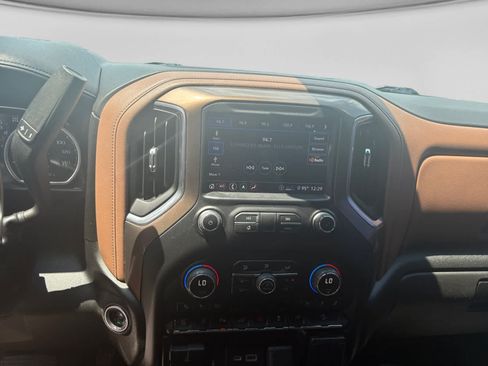 Used 2020 Chevrolet Silverado 2500 High Country w/ Z71 Off-Road Package AWD/4WD image 10