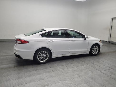 Used 2019 Ford Fusion SE image 10