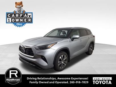 Used 2025 Toyota Highlander XLE