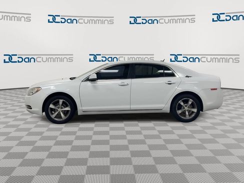 Used 2011 Chevrolet Malibu LT w/ Power Convenience Package FWD image 5