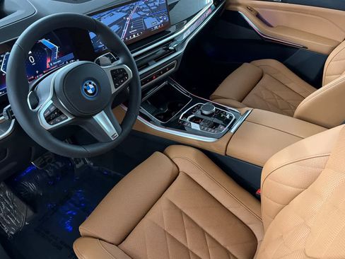 New 2026 BMW X5 xDrive50e w/ M Sport Package image 11