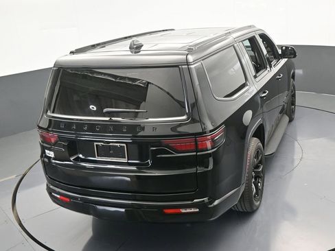 Used 2023 Jeep Wagoneer Series II image 53