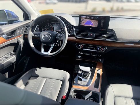 Used 2023 Audi Q5 2.0T Premium w/ Convenience Package image 11
