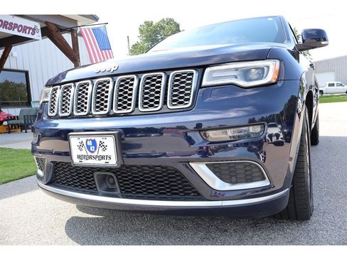 Used 2018 Jeep Grand Cherokee Summit w/ Platinum Series Group AWD/4WD image 51