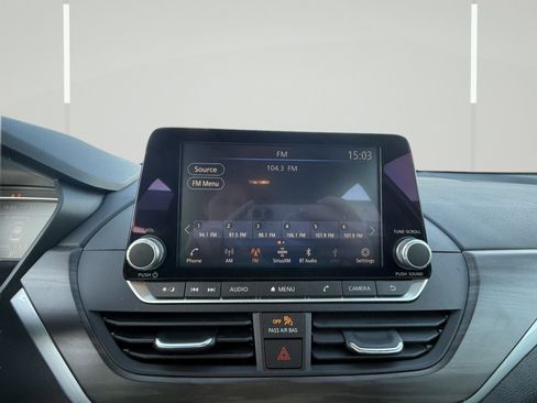 Used 2023 Nissan Altima 2.5 SV image 23