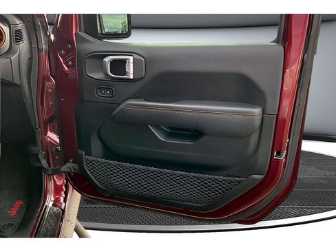 Used 2021 Jeep Gladiator Mojave AWD/4WD image 25