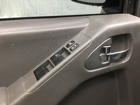 Used 2019 Nissan Frontier PRO-4X AWD/4WD image 7