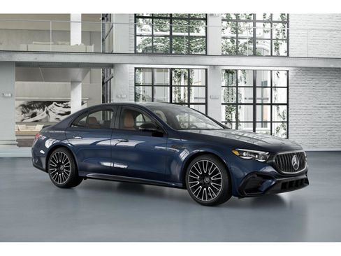 New 2026 Mercedes-Benz E 53 AMG e 4MATIC Sedan image 12
