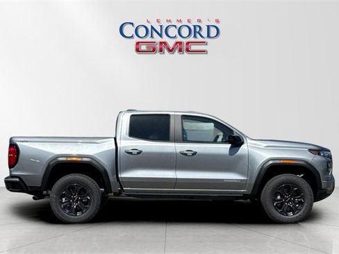 New 2025 GMC Canyon Elevation w/ Convenience Package image 3