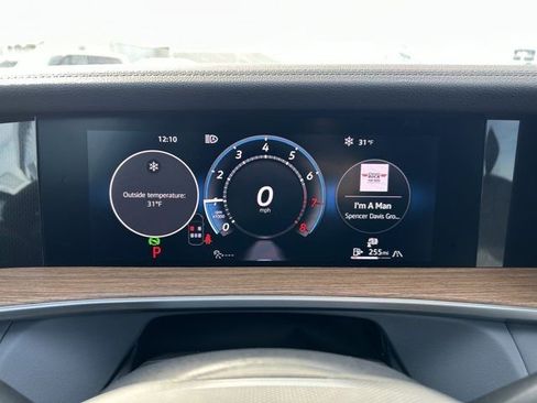 New 2026 Volkswagen Tiguan SEL R-Line AWD/4WD image 11