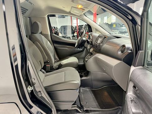 Used 2019 Nissan NV200 SV w/ Navigation Package image 37