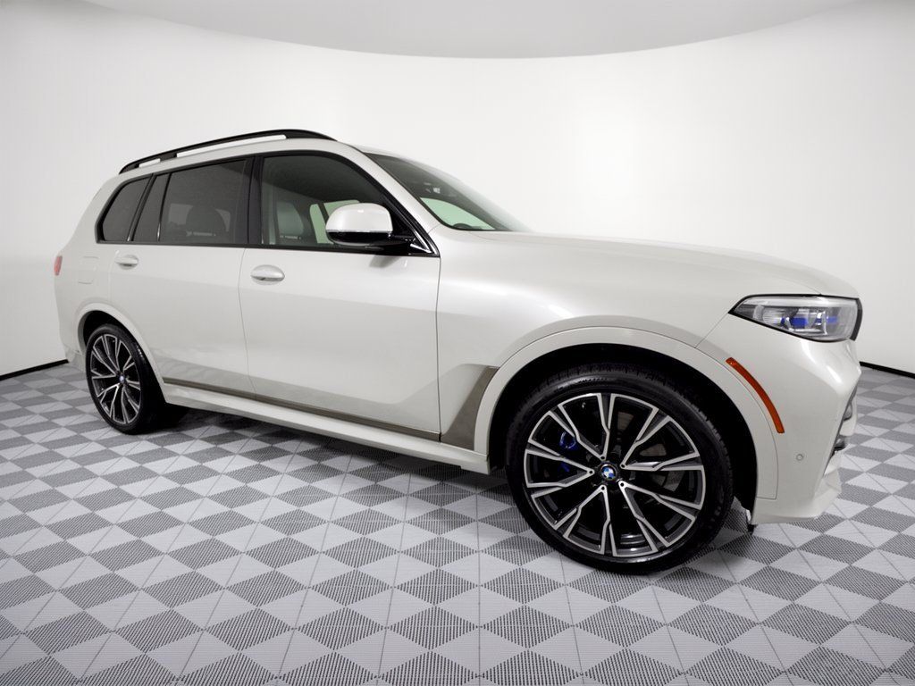 Used 2021 BMW X7 M50i AWD/4WD image 5