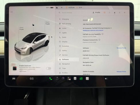 Used 2024 Tesla Model Y Long Range AWD/4WD image 22