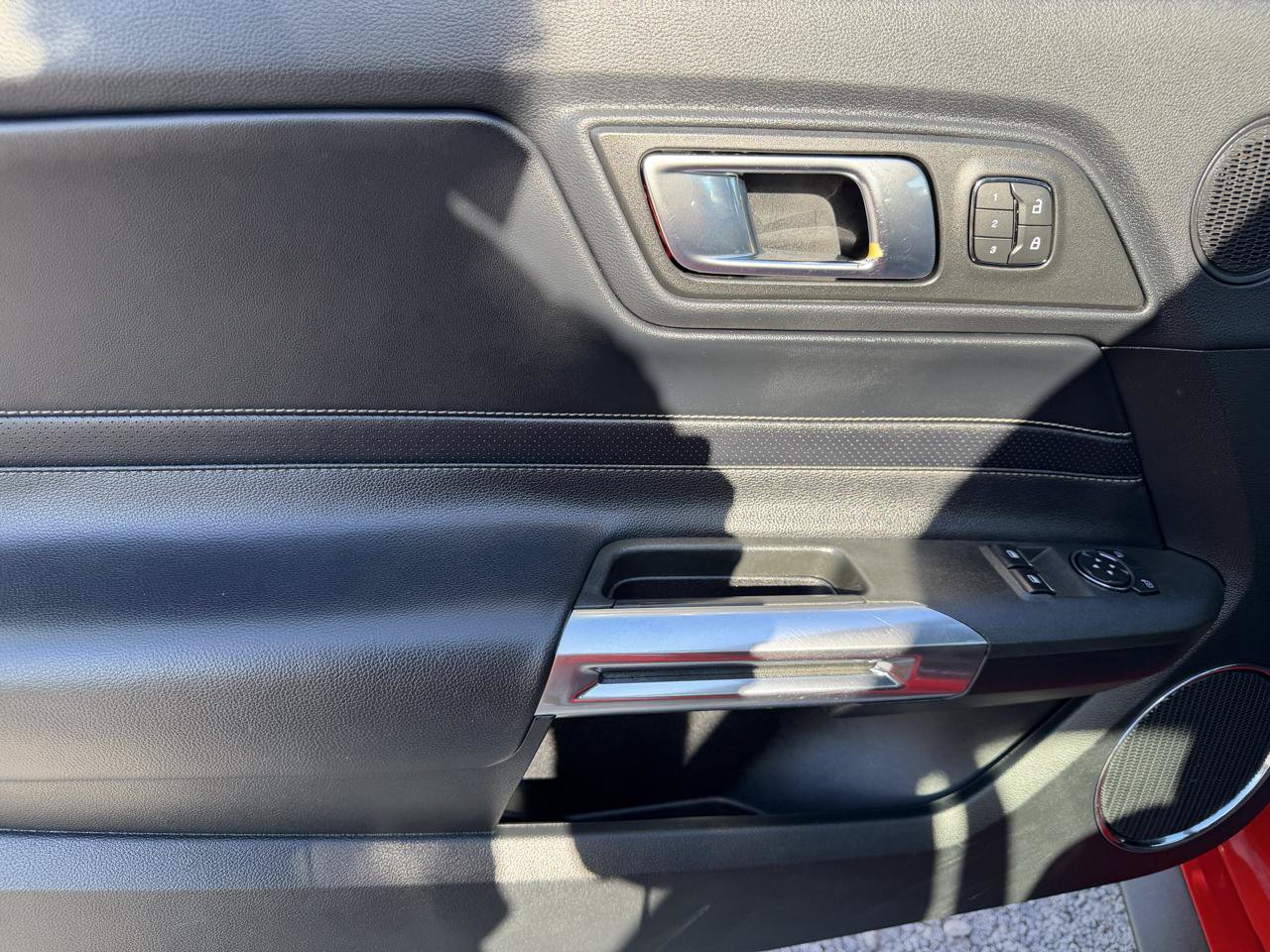 Used 2019 Ford Mustang Premium w/ Equipment Group 201A RWD image 7