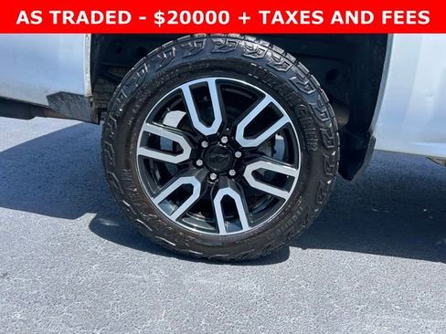 Used 2019 Chevrolet Silverado 1500 LT image 7