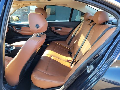 Used 2013 BMW 328i xDrive Sedan image 11