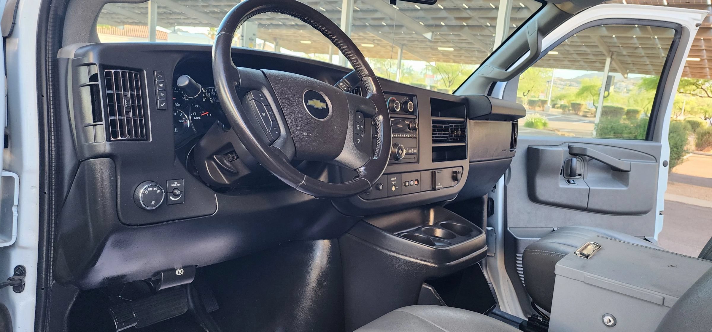 Used 2020 Chevrolet Express 2500 w/ Driver Convenience Package RWD image 13