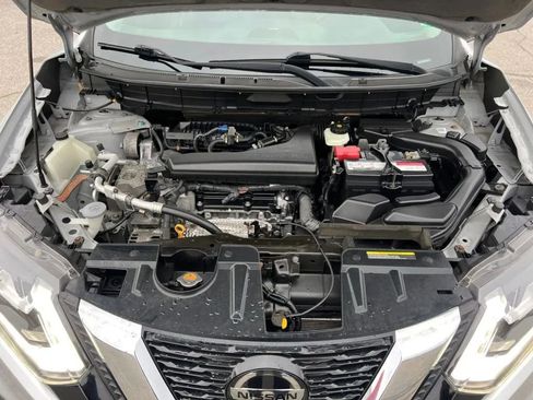 Used 2019 Nissan Rogue SL w/ Premium Package AWD/4WD image 30