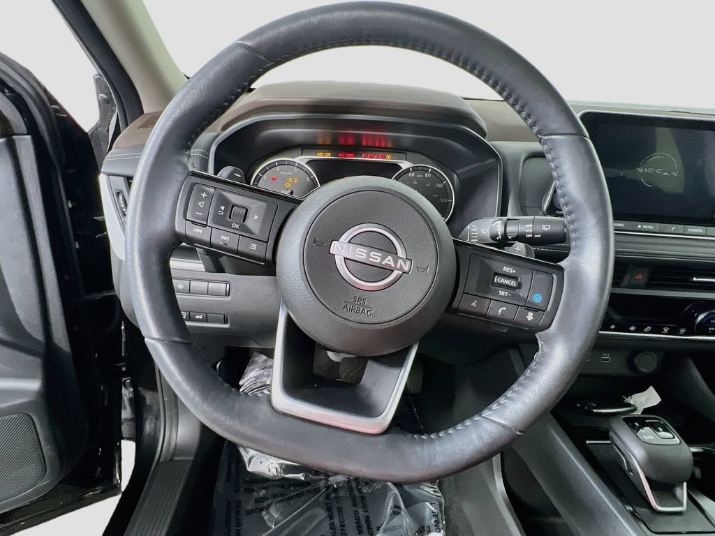 Used 2023 Nissan Rogue SV w/ SV Premium B Package AWD/4WD image 10