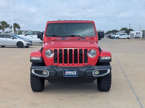 Used 2021 Jeep Gladiator Sport image 2