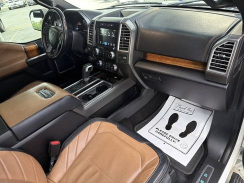 Used 2016 Ford F150 Limited AWD/4WD image 21
