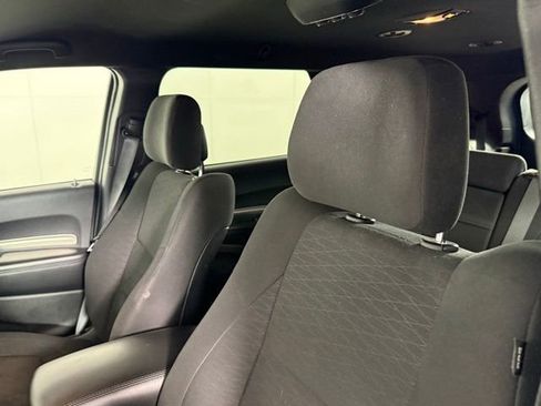 Used 2020 Dodge Durango SXT AWD/4WD image 6