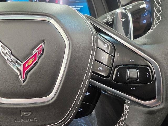 Used 2025 Chevrolet Corvette Stingray Preferred Cpe w/ Z51 Performance Package RWD image 19