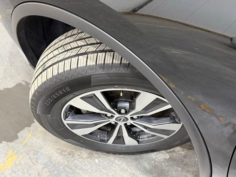 Used 2023 Nissan Murano SV image 42