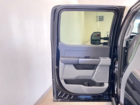 New 2026 Ford F250 4x4 Crew Cab Super Duty image 15