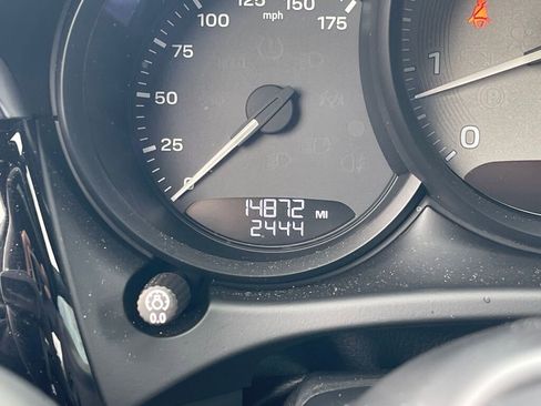 Used 2023 Porsche Macan S image 20