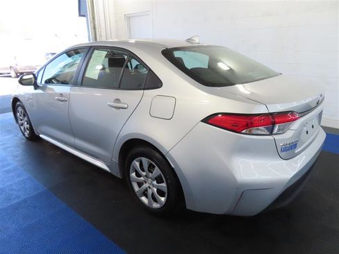 Used 2024 Toyota Corolla LE image 10