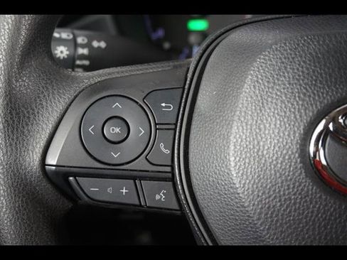 Used 2024 Toyota Corolla LE image 26