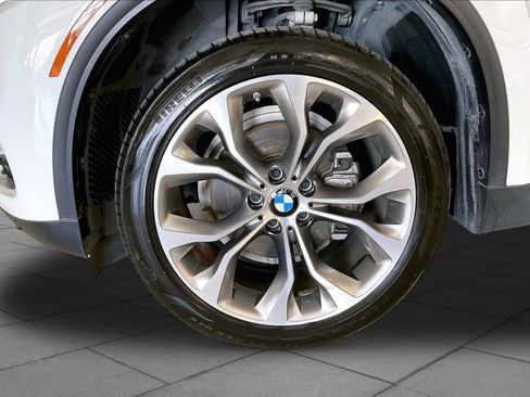 Used 2018 BMW X5 xDrive35i w/ Driving Assistance Package AWD/4WD image 10