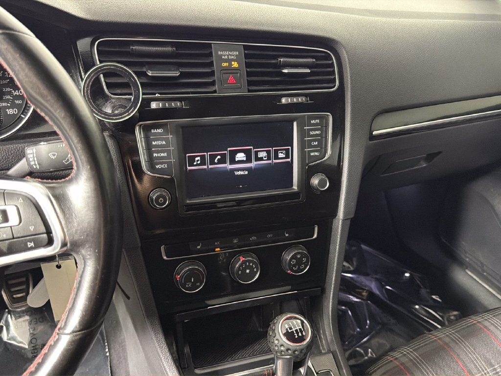 Used 2017 Volkswagen GTI S FWD image 21