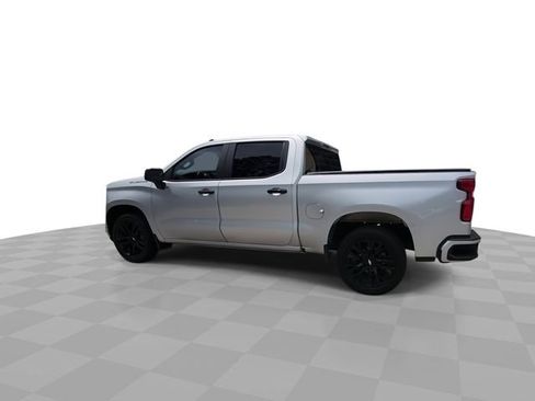 Used 2020 Chevrolet Silverado 1500 Custom w/ Custom Value Package RWD image 6