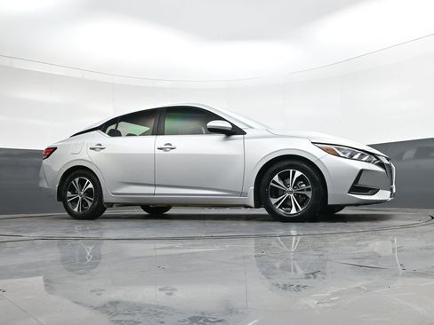 Used 2022 Nissan Sentra SV w/ Trunk Package image 33