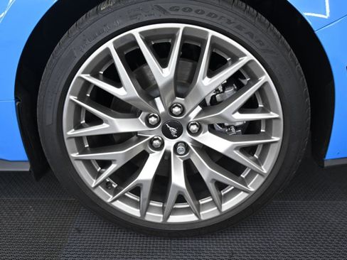 Used 2025 Ford Mustang GT Premium image 42