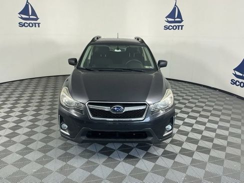 Used 2016 Subaru Crosstrek 2.0i Premium w/ Popular Package #2 AWD/4WD image 2