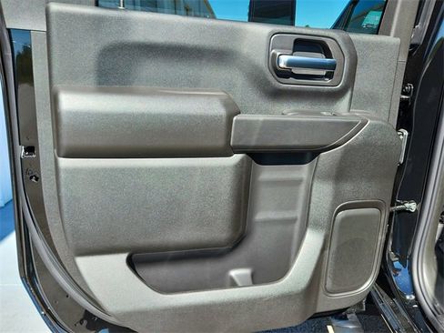 New 2026 Chevrolet Silverado 2500 Custom w/ Custom Convenience Package image 26