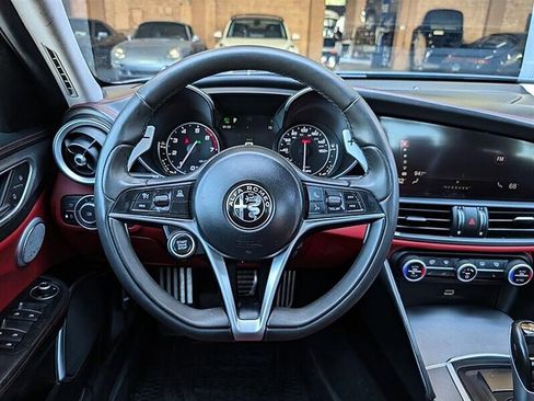 Used 2017 Alfa Romeo Giulia Ti w/ TI 19" Sport Package AWD/4WD image 19