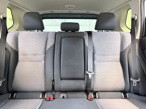 Used 2023 Nissan Rogue SV AWD/4WD image 16