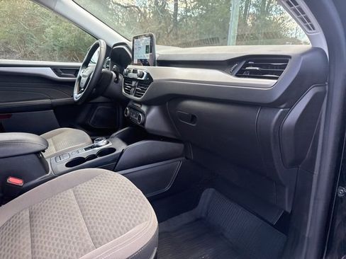 Used 2022 Ford Escape SE w/ Convenience Package image 25