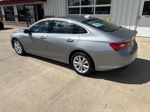 Used 2024 Chevrolet Malibu LT FWD image 11