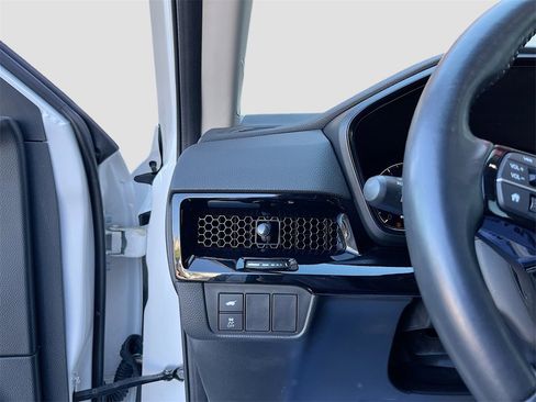 Used 2024 Honda CR-V EX-L image 10