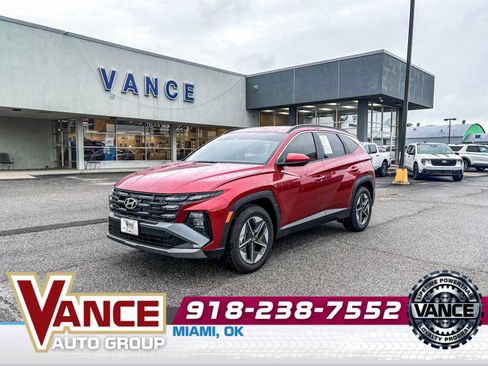 Used 2026 Hyundai Tucson SEL FWD image 3
