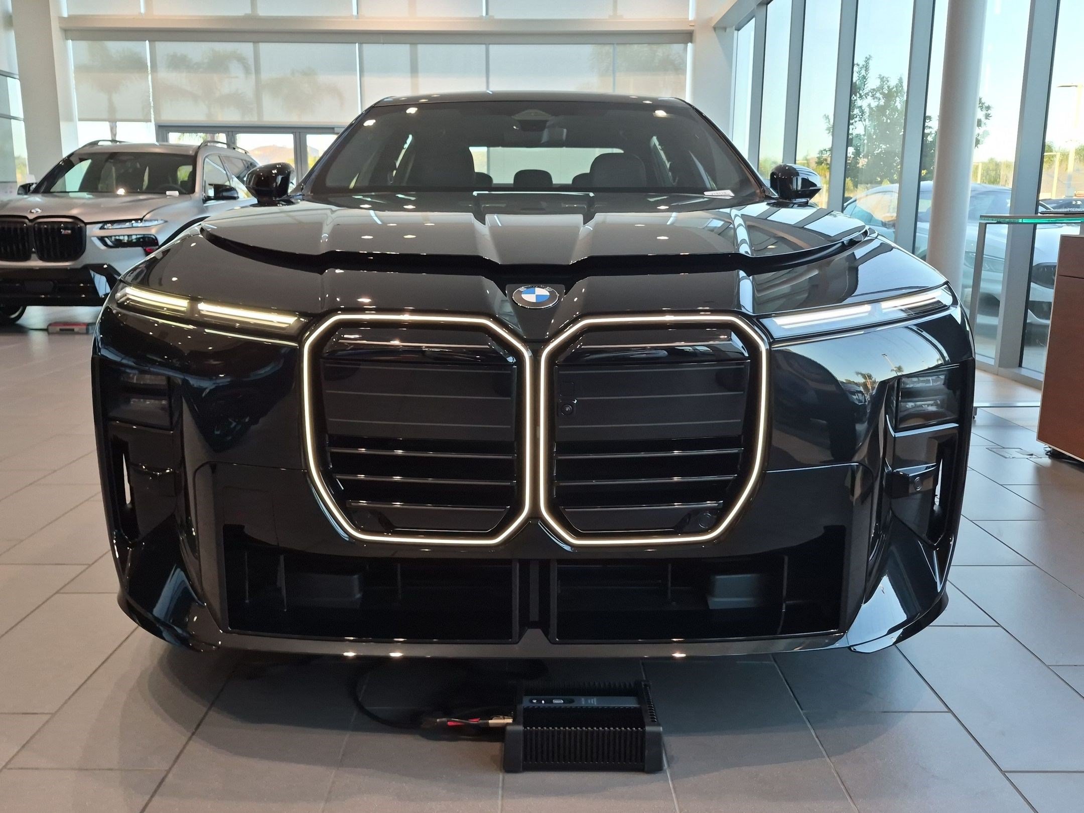 New 2027 BMW 740i w/ M Sport Professional Package RWD image 3