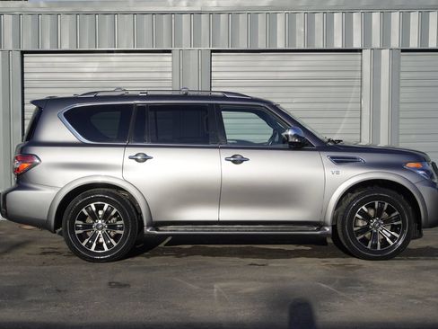 Used 2019 Nissan Armada Platinum AWD/4WD image 7